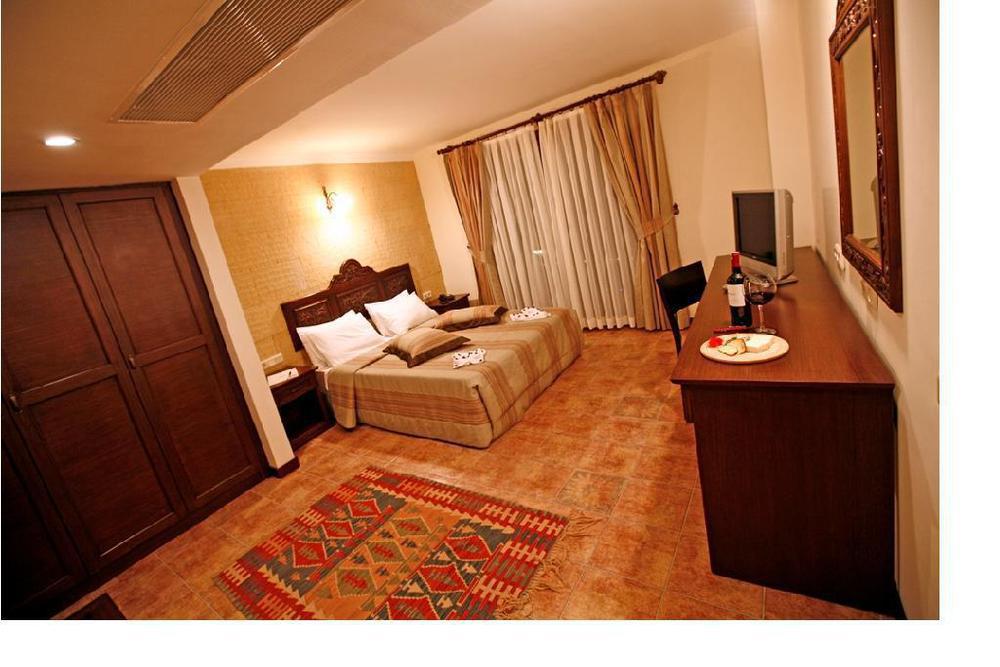 Ipek Garden Palace Residence Yaliciftlik Bilik gambar